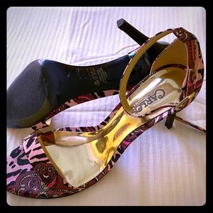 Carlos Santana shoes size 7.5